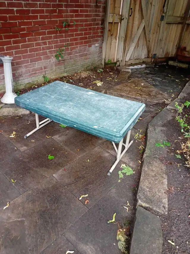 Folding Table