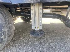 2023 Keystone Raptor 420 ToyHauler - Photo 18