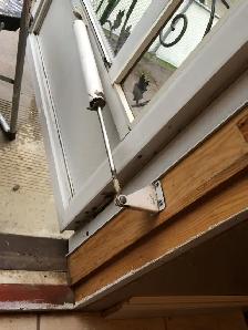 sellingif your door threshold is rotten we can replace it - Photo 8