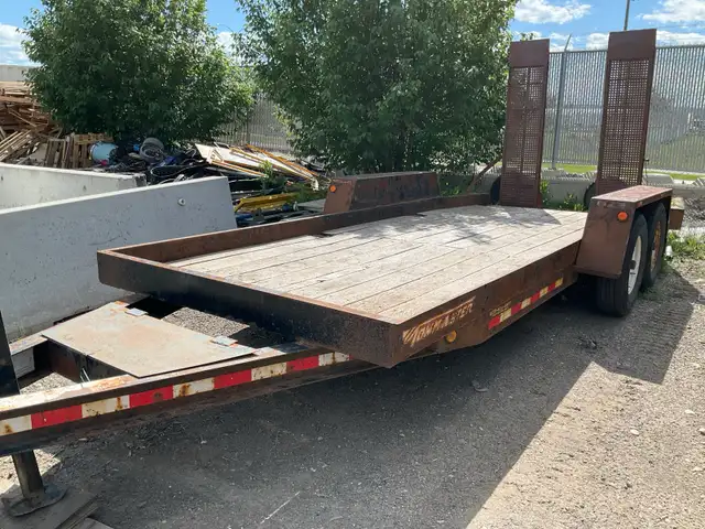 Tandem Axle Trailer
