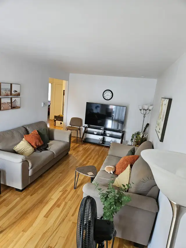 5   1/2  Chomedey-Laval
