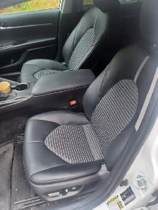 2022 TOYOTA CAMRY SE, GAS MODEL, WHITE, 174,200 KMS,ONE OWNER - Photo 2