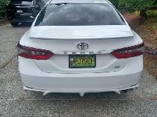 2022 TOYOTA CAMRY SE, GAS MODEL, WHITE, 174,200 KMS,ONE OWNER - Photo 3