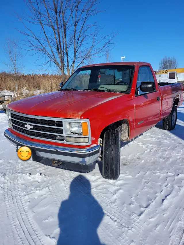 1988 Chevy Cheyenne Long Box 4x4 Truck