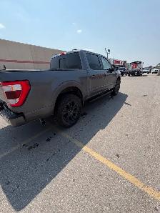 2021 Ford F-150 Lariat FX4 - Photo 3
