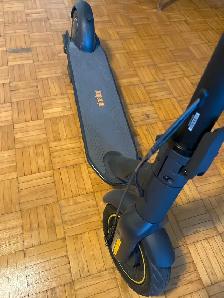Used Ninebot Max G30P - Photo 2
