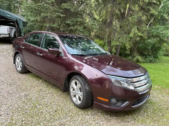 FORD FUSION RUNS EXCELLENT