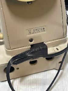 Singer Stylist 457 Sewing Machine - Photo 4