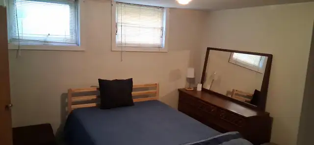1 BR Bsmt Suite near UofA and Belgravia LRT August 1