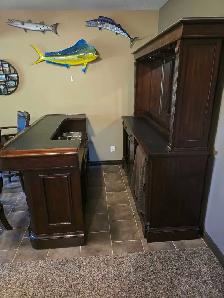 bar, back bar, hutch, chairs - Photo 3