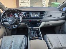 2017 KIA SEDONA SX MINIVAN similar to Sienna Odyssey Caravan - Photo 7