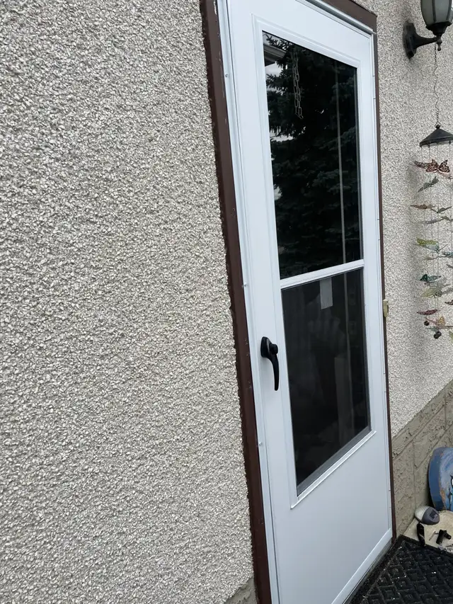 STORM screen doors setting up, installs and fixing. if you bough