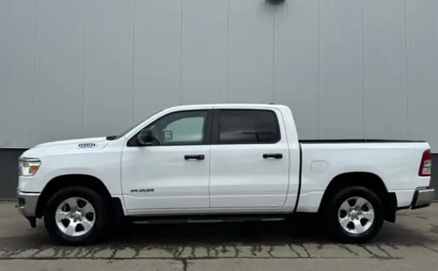 2022 Ram 1500 Crew Tradesman 4x4 - HEMI