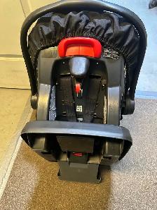 Graco SnugRide SnugLock 30 - Photo 6