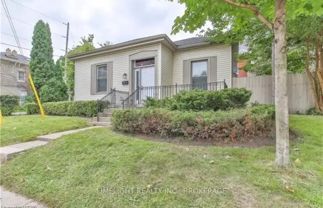 4 bdrm 1 bath bungalow for rent - Downtown London