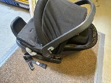 Peg Perego Primo Viaggio 4/35 Car Seat - Photo 6