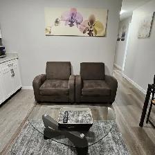 Female - (1) fully furnished room avail - Aug 1st