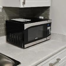 Female - (1) fully furnished room avail - Aug 1st - Photo 5