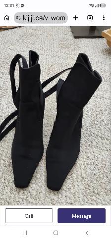 Brand NEW Good American Size 10 black boots for sale! - Photo 2