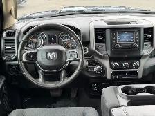2019 Ram 1500 Tradesman 4x4 Crew Cab 6'4' Box, One Owner, No Acc - Photo 14