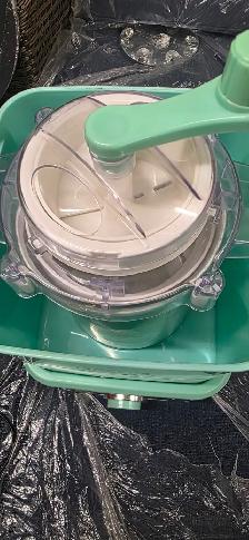 Nostalgia Electric Ice Cream Maker NEVER USED - Photo 2