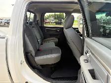 2014 Ram 3500 Crew Cab 4x4 SLT 6.7L - Rebuilt Title - Photo 15