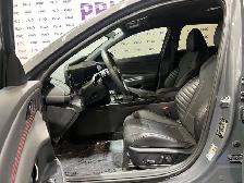 2025 Hyundai Elantra - Photo 14