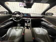 2025 Hyundai Elantra - Photo 18