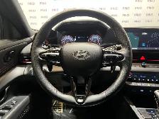 2025 Hyundai Elantra - Photo 19