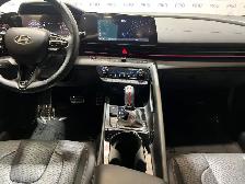 2025 Hyundai Elantra - Photo 23