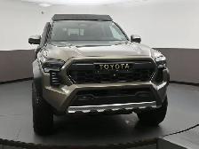 2025 Toyota Tacoma TRAILHUNTER 4WD | WIRELESS CARPLAY | VENTILAT - Photo 2