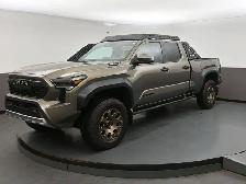 2025 Toyota Tacoma TRAILHUNTER 4WD | WIRELESS CARPLAY | VENTILAT - Photo 3