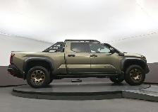 2025 Toyota Tacoma TRAILHUNTER 4WD | WIRELESS CARPLAY | VENTILAT - Photo 44