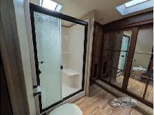 2015 Jayco Pinnacle 36FBTS - Photo 12