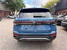 2025 Volkswagen Taos Highline 4MOTION - Photo 6