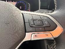 2025 Volkswagen Taos Highline 4MOTION - Photo 10