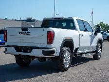 2023 GMC Sierra 2500HD Denali - Heated Seats | Running Boards - Photo 8