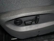 2026 Volkswagen Tiguan Comfortline R-Line Black Edition 4MOTION - Photo 14