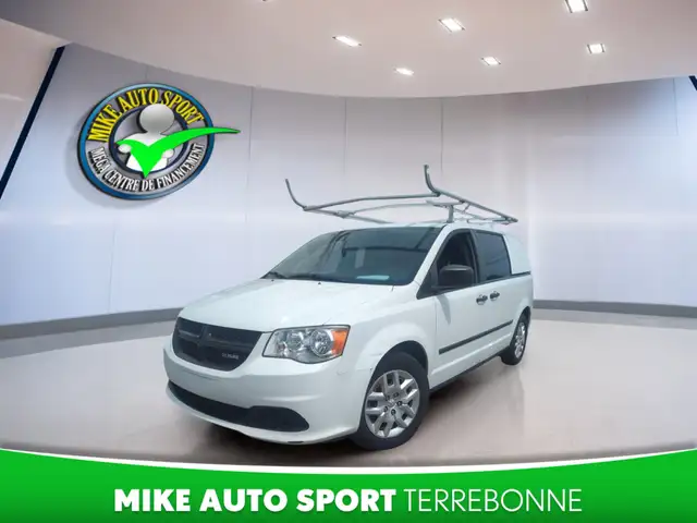 RAM Cargo Van Empattement de 119 po 2015 à vendre