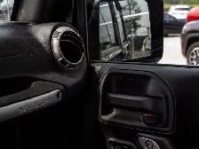 2015 Jeep Wrangler Unlimited Sahara - Photo 29