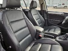 2011 Volkswagen Golf - Photo 16