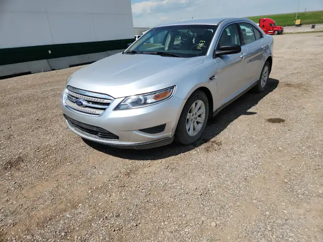 2011 Ford Taurus