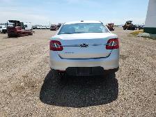 2011 Ford Taurus - Photo 4