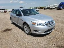 2011 Ford Taurus - Photo 7