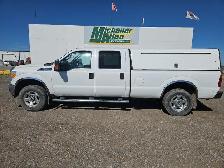2011 Ford F-350 Super Duty - Photo 2