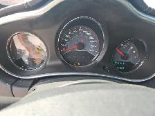 2013 Dodge Avenger - Photo 18