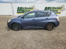 2010 Pontiac Vibe - Photo 2
