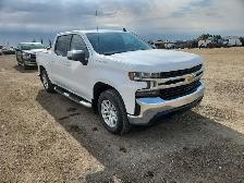 2019 Chevrolet Silverado 1500 - Photo 2