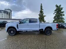 2026 Ford Super Duty F-350 SRW Lariat | 618A | 4X4 | Crew Cab - Photo 4