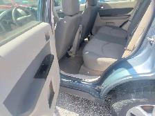 2011 Mazda Tribute GX - Photo 11